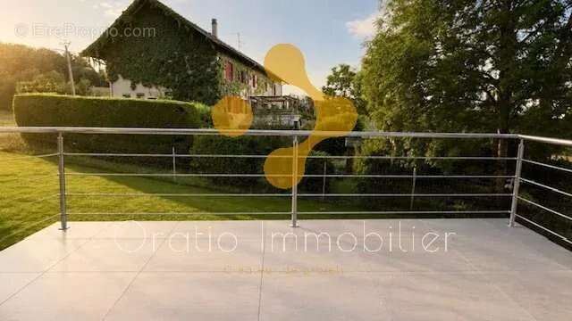 Appartement à LES OLLIERES