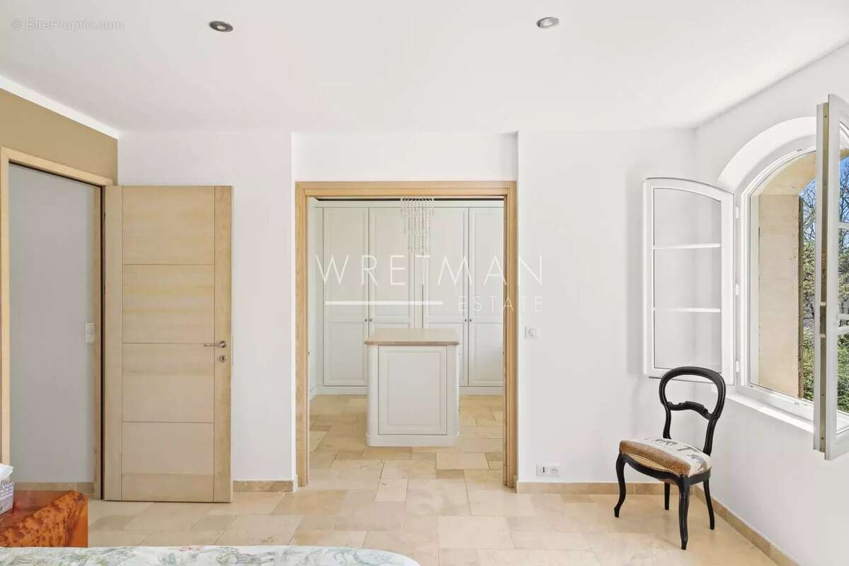 Maison à TRANS-EN-PROVENCE