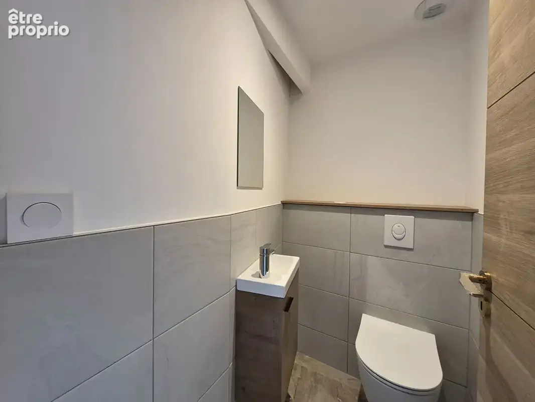 Millau-t4 rénové de 77 m² -visite virtuelle disponible - photo 13