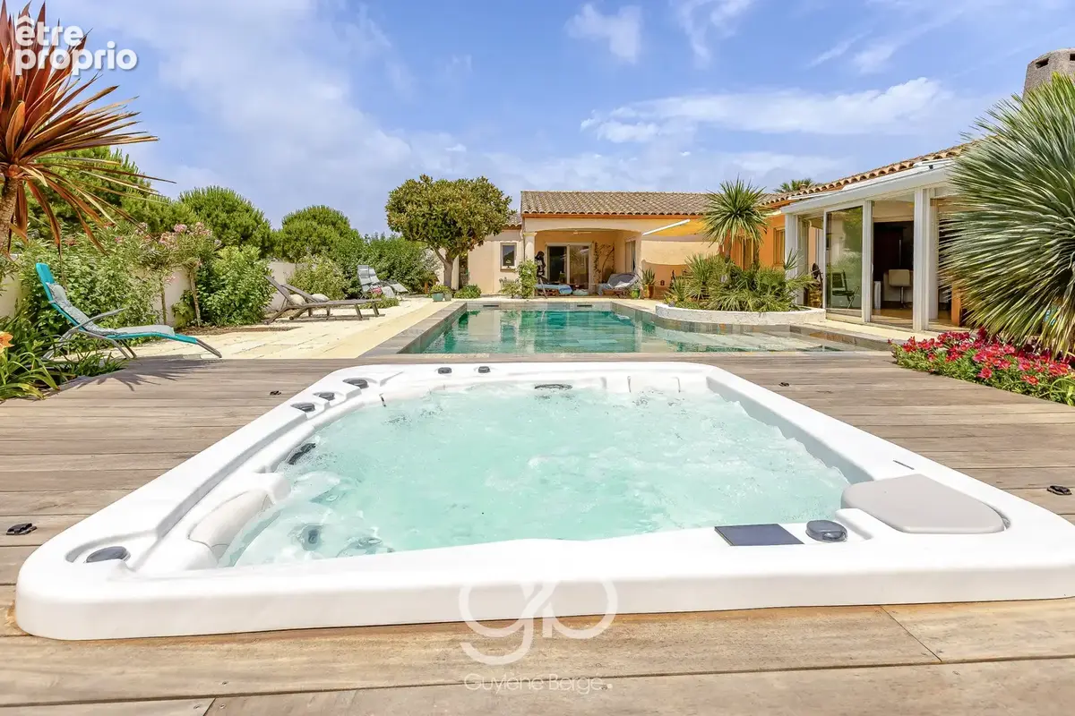 Villa d'exception 230 m2 plain-pied avec piscine & jacuzzi  Lattes - photo 2
