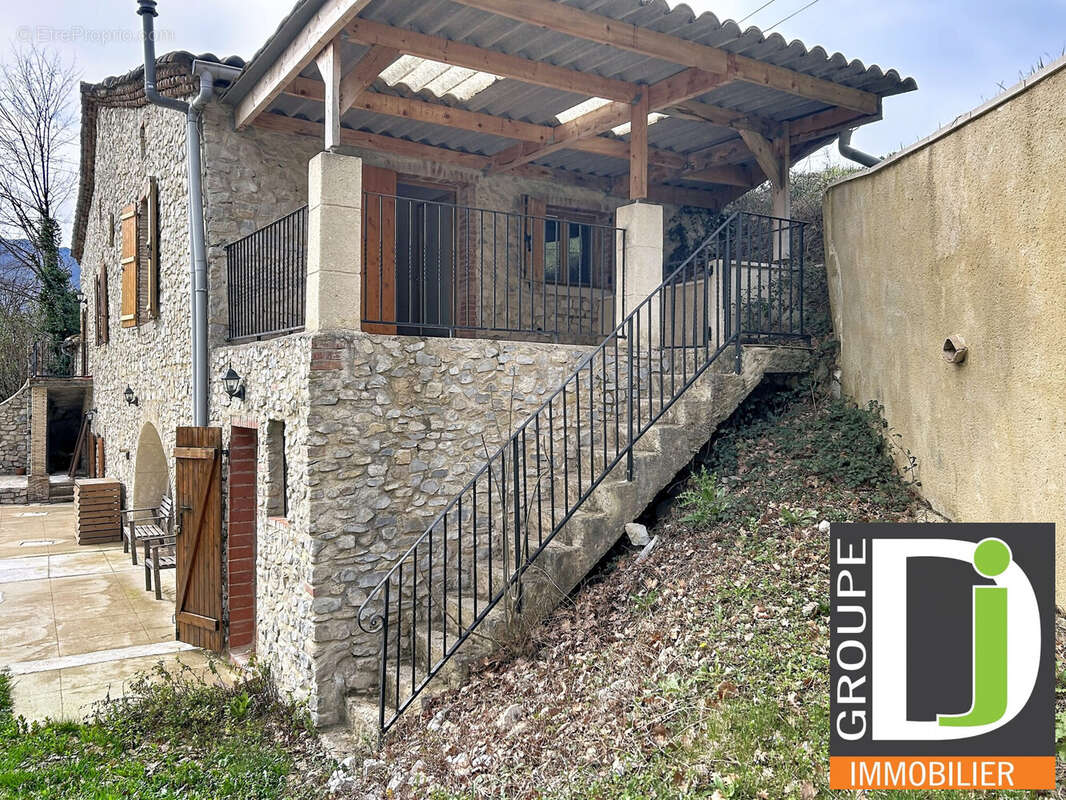 Maison à MIRABEL-ET-BLACONS