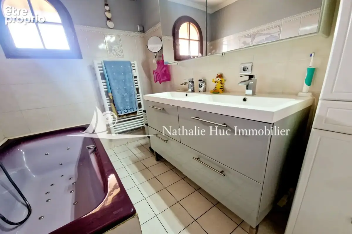 Maison 5 pièces 145 m² à vendre à Saint-Nazaire (66140) - photo 9