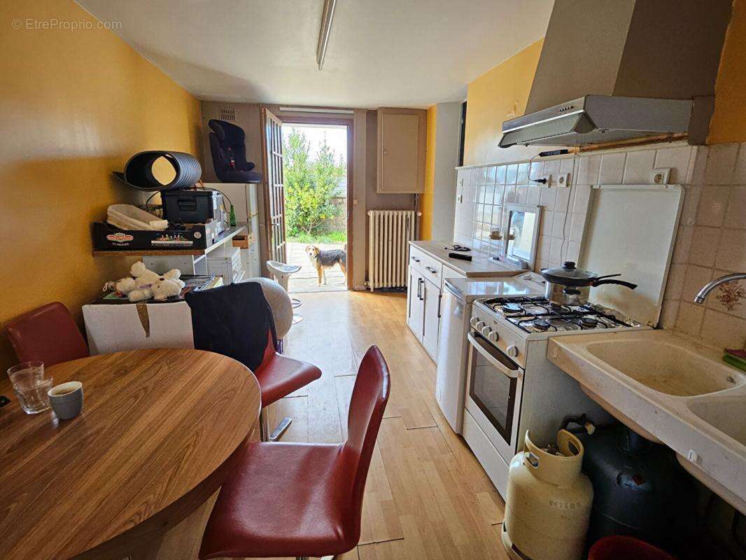 180 000, Auxonne, Maison de147 m² + Appartement Attenant de 55m² - photo 3