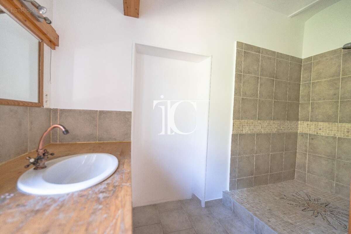 Appartement 139m² habitable 2 logements - photo 9