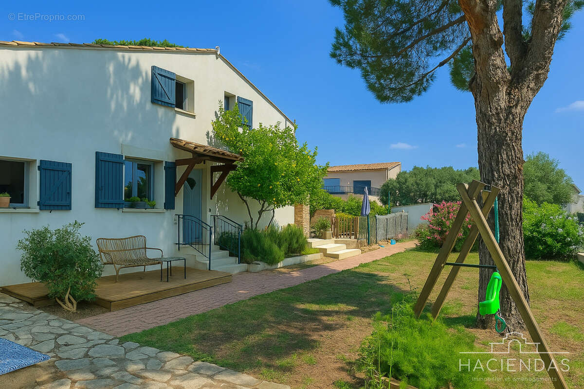 Maison à LA FARE-LES-OLIVIERS