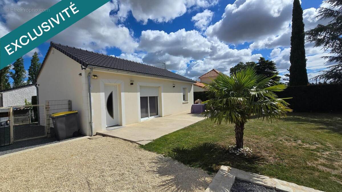 Photo 1 - Maison à MONTMORILLON
