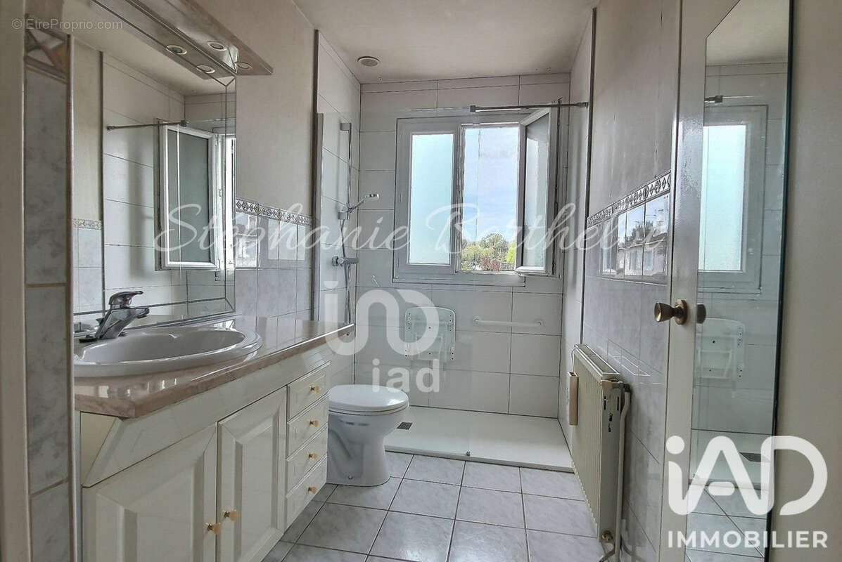 Maison 88 m² à Claye-Souilly  - photo 6