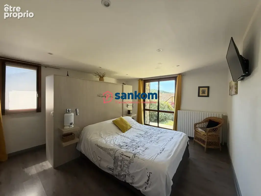 Maison 7 pièces 221 m² à vendre à Coubon (43700) - photo 7