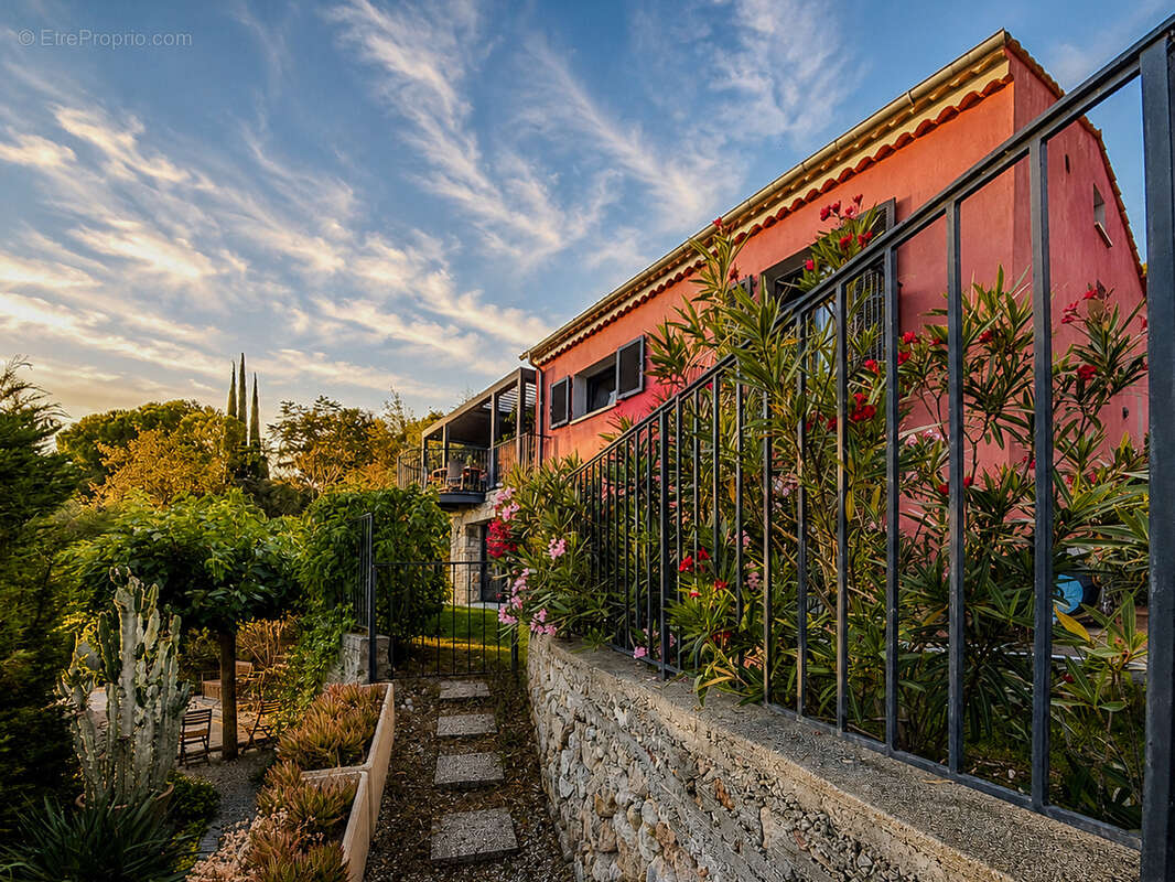 Maison à BEAUSOLEIL