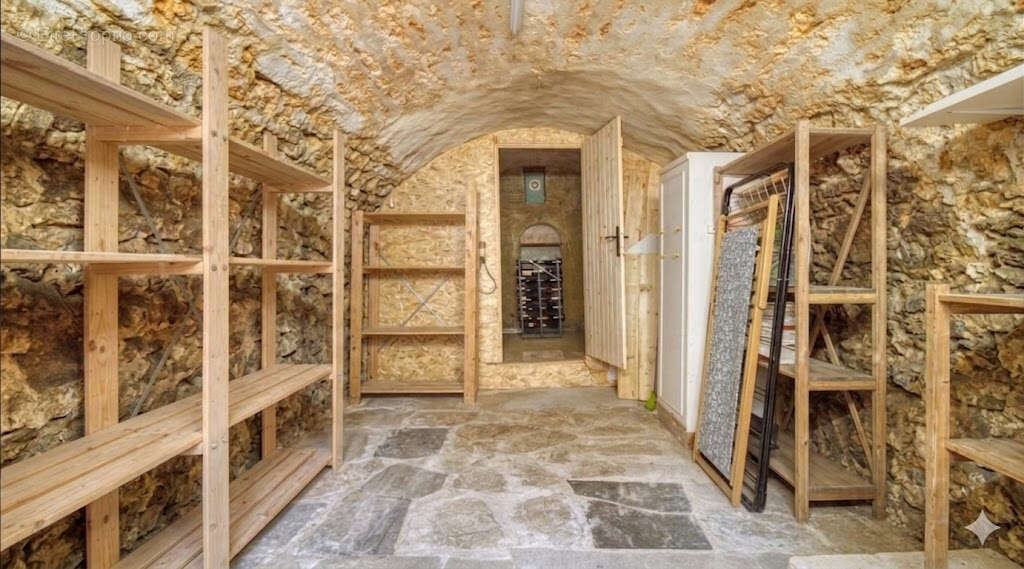 Maison à HOUDAN