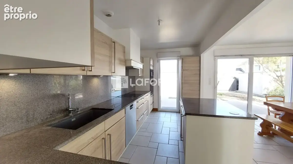 RARE ! Plain-pied individuel 3 chambres avec jardin et garage - photo 5