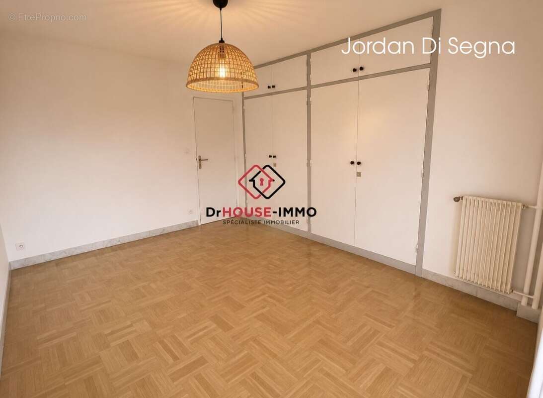 Appartement 69 m² à Toulon  - photo 11
