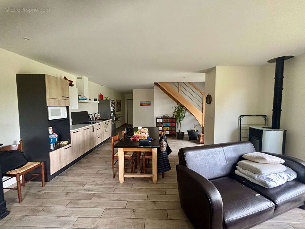 Maison à LA BACONNIERE