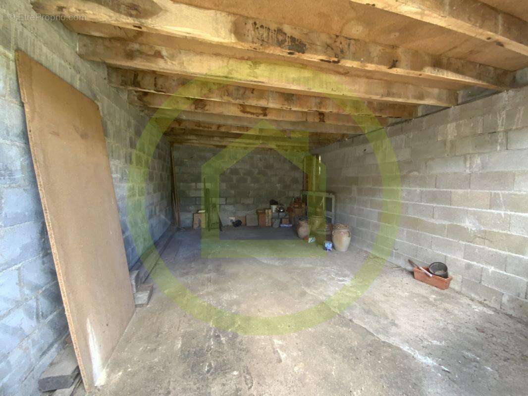 Commerce à LA FORET-DU-TEMPLE