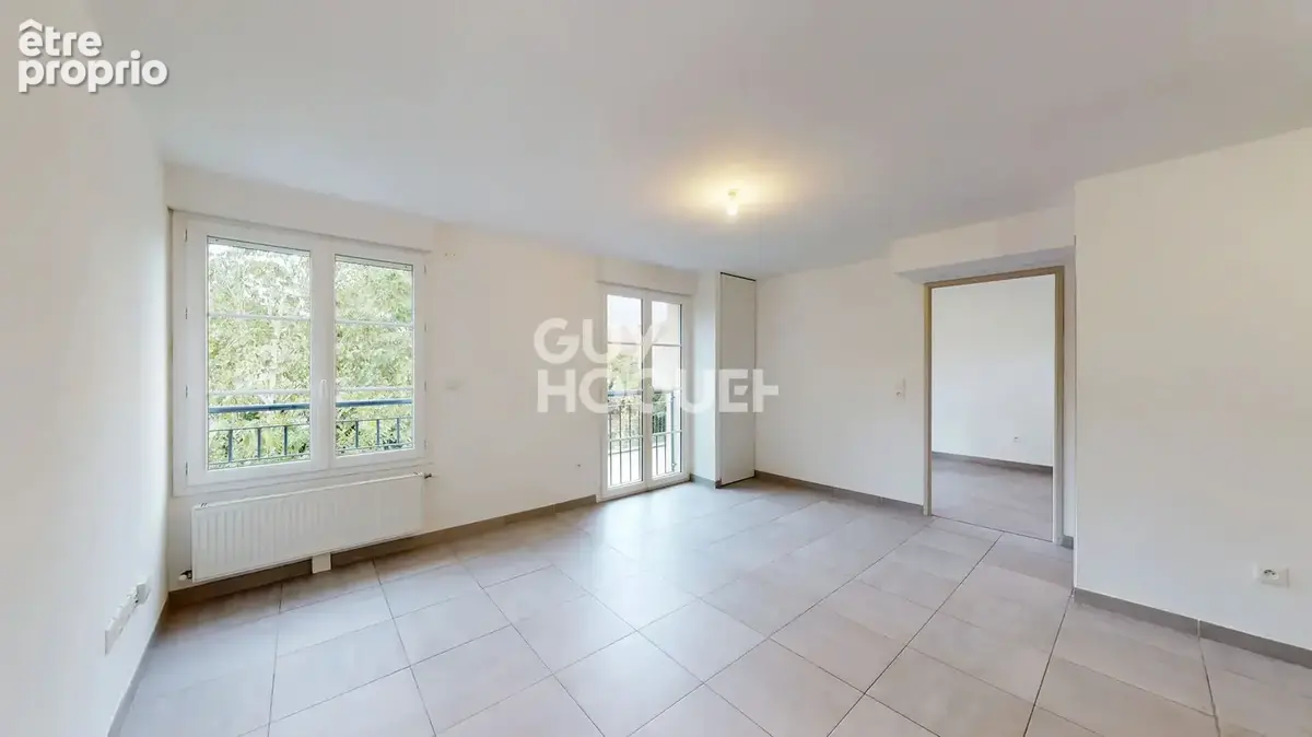 Appartement à SAINT-OUEN-L'AUMONE