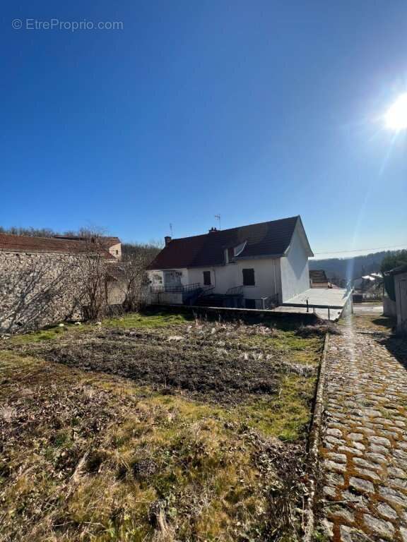 Maison à LE CREUSOT