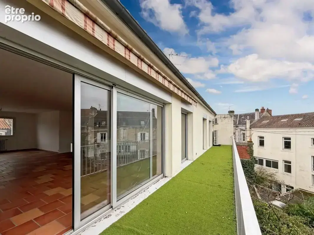 À vendre – Superbe T3 de 120 m² avec balcon en plein centre de Périgueux - photo 9