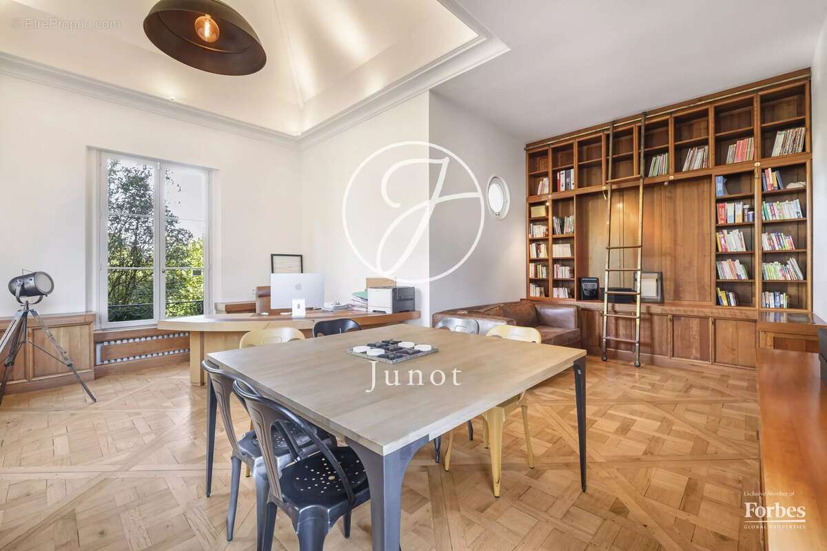 Maison à CROISSY-SUR-SEINE