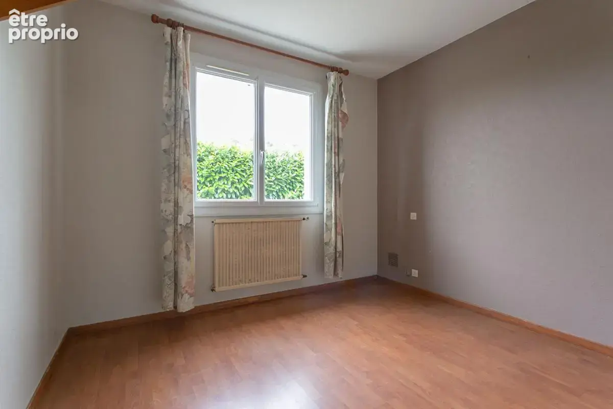 Maison Gorges 4 P . 3 Chs . 84.7 M² . Garage . T 545 M² . Terrasse - photo 8
