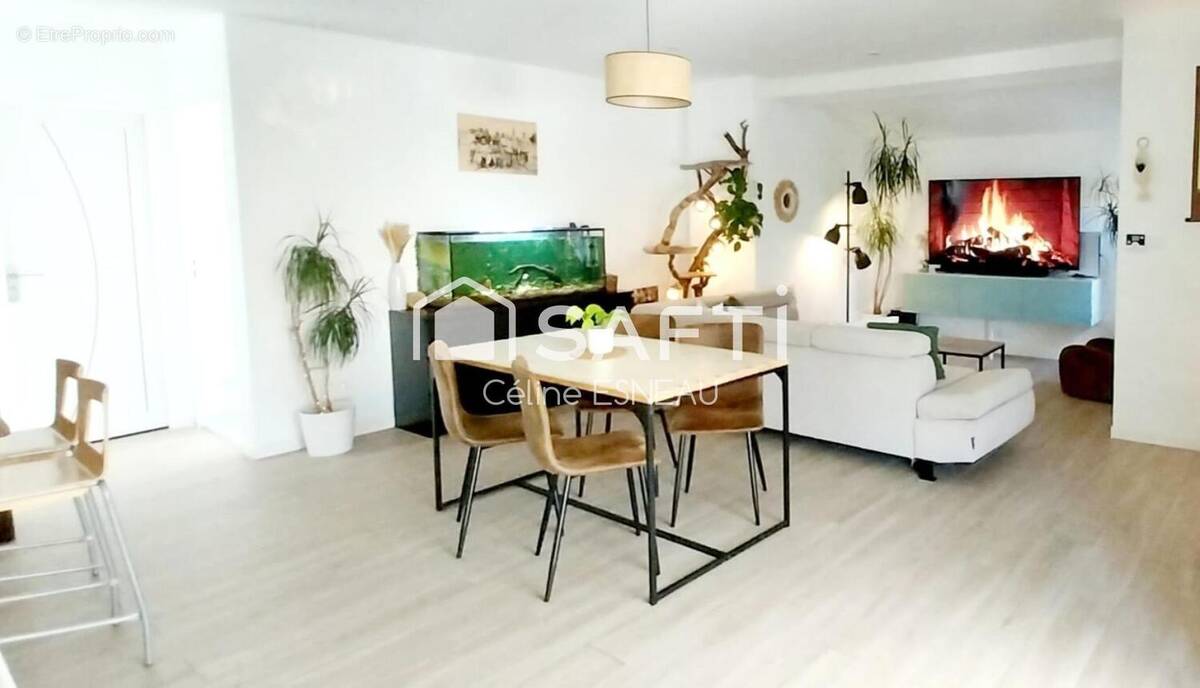 Photo 1 - Maison à MONTBERT