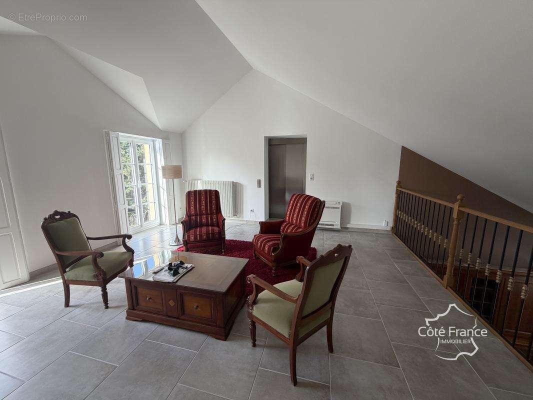 Maison à HAUDRECY