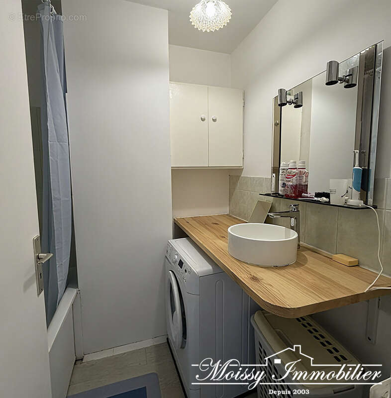 Appartement à MOISSY-CRAMAYEL