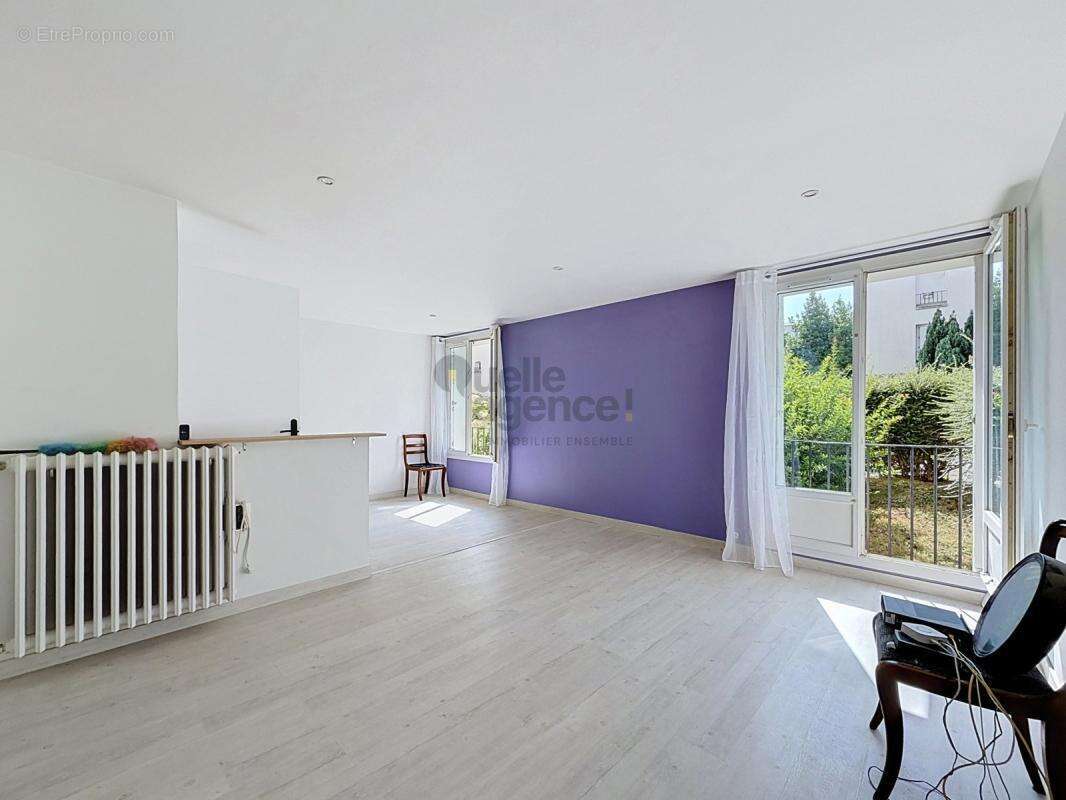 Appartement - Grand T2 Lumineux  - Rue Messidou - BREST 29200 - photo 3