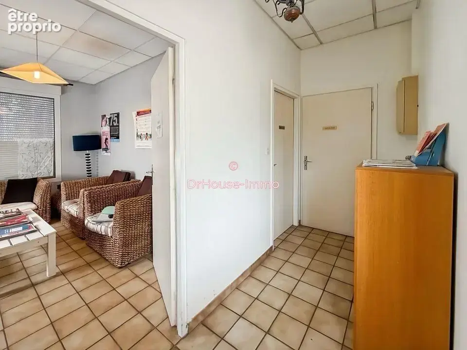 Commerce 37 m² à vendre à Chevigny-Saint-Sauveur (21800) - photo 2