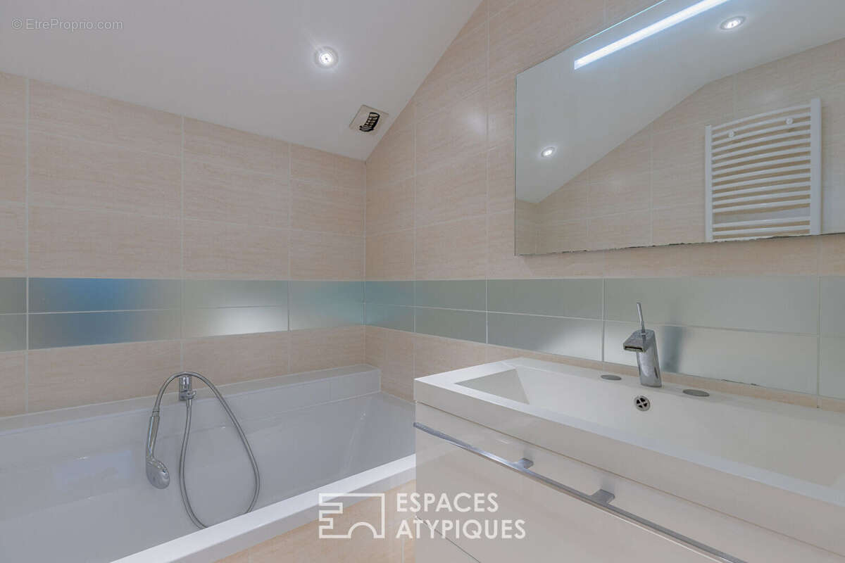 Appartement à BOUSSE