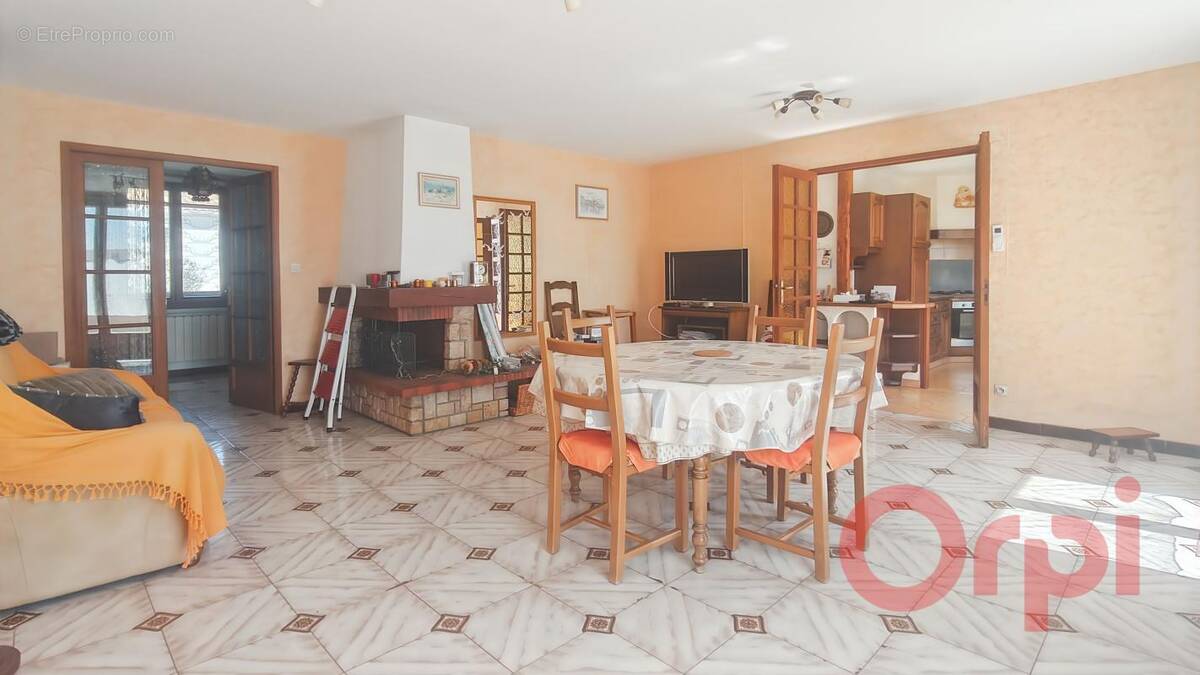 Maison à SERIGNAN