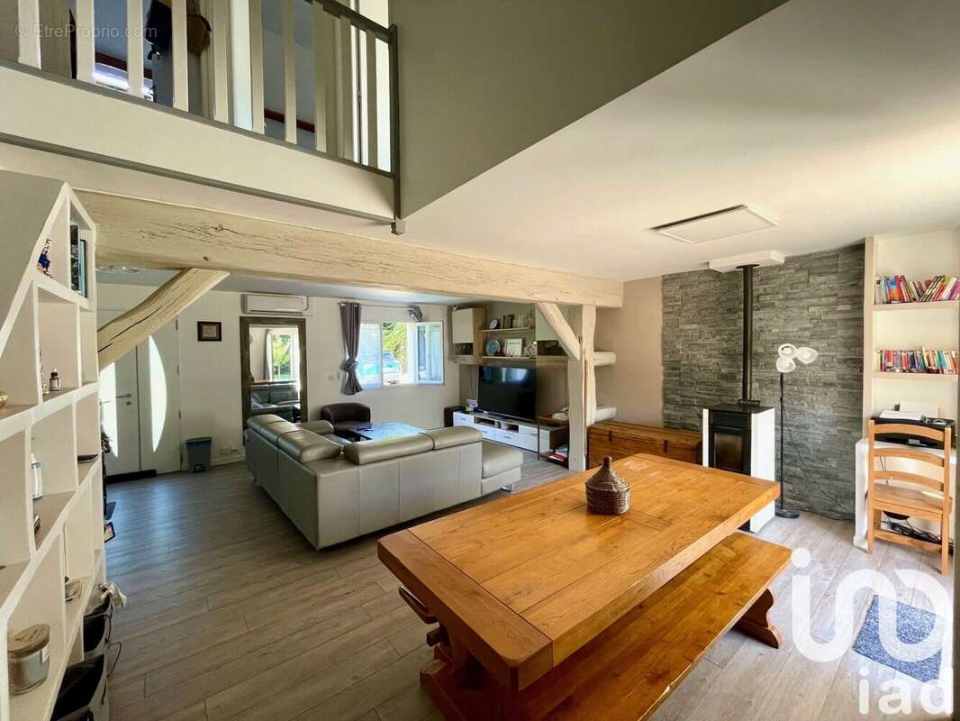 Photo 3 - Maison à MONTEREAU-SUR-LE-JARD