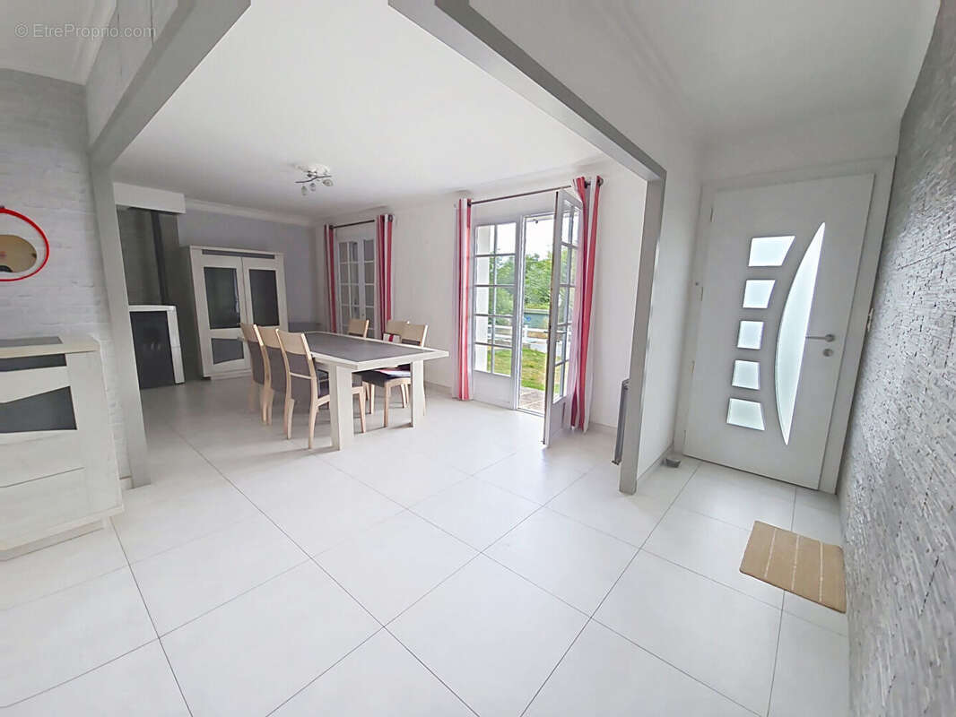 Maison à LE FENOUILLER