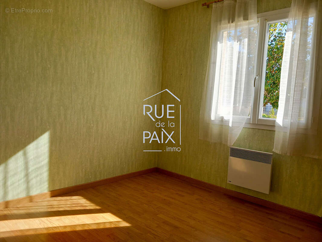 Maison Neuville De Poitou 3 pièce(s) 72 m2 - photo 9
