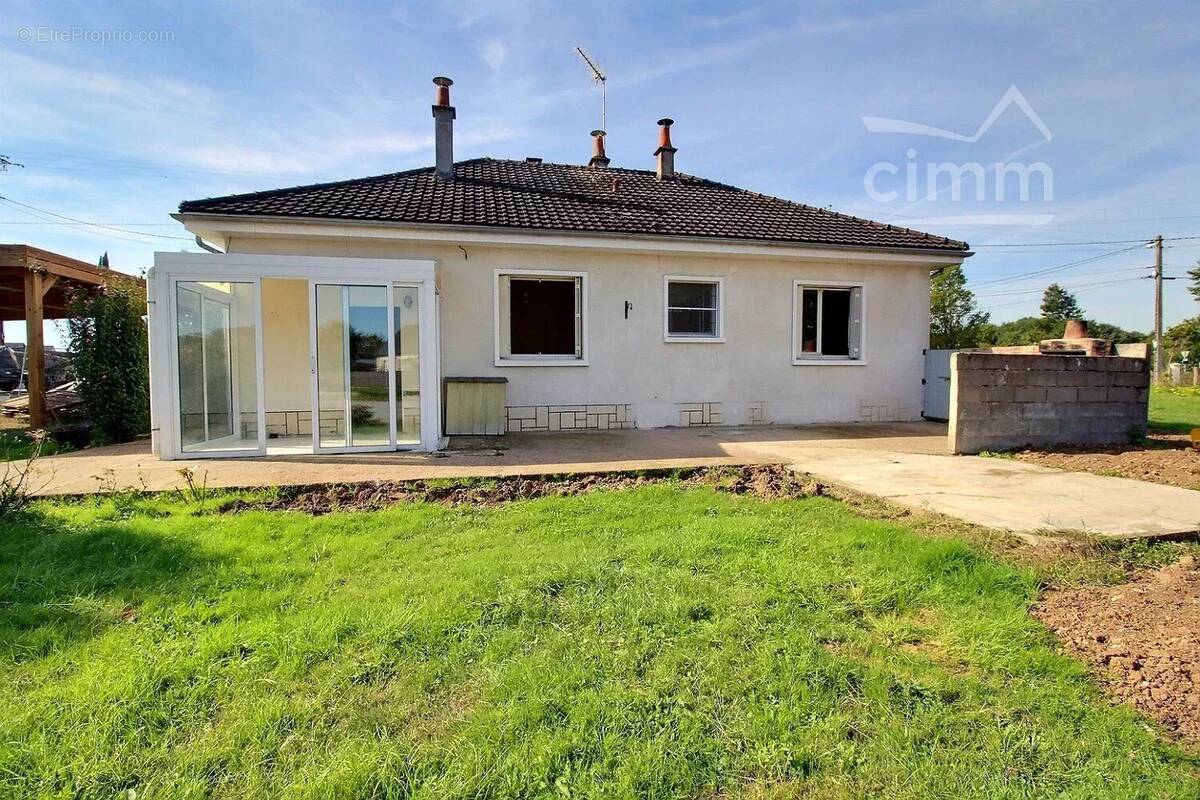 Maison à BALLAN-MIRE