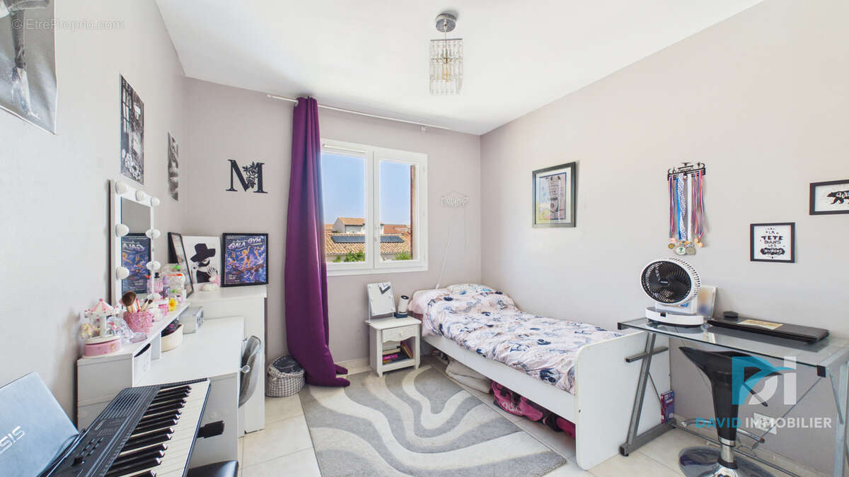 Villa T5 114 m2 habitables sur 329 m2 de terrain - photo 14