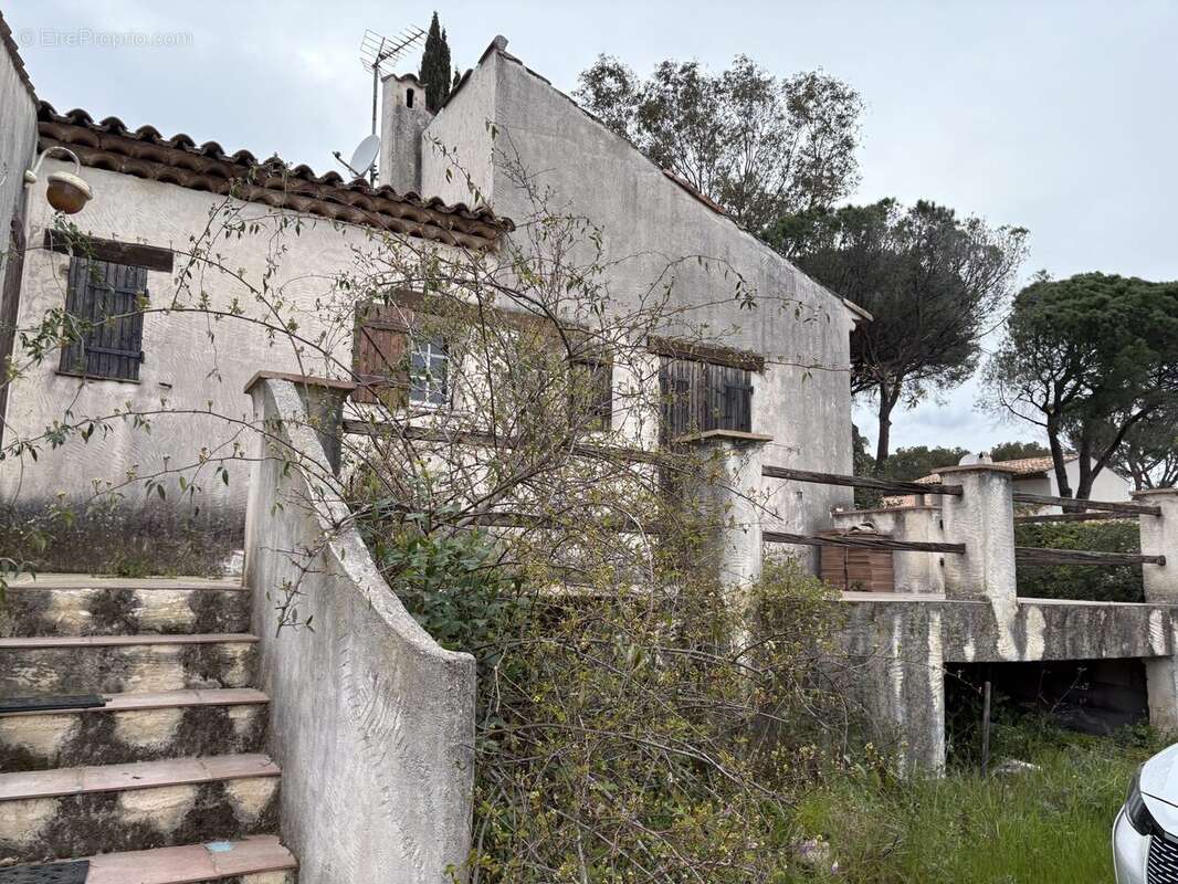 Maison à SAINT-RAPHAEL