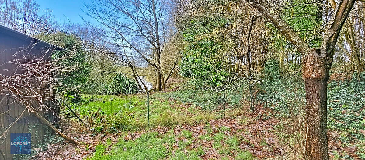 Terrain à LA PELLERINE