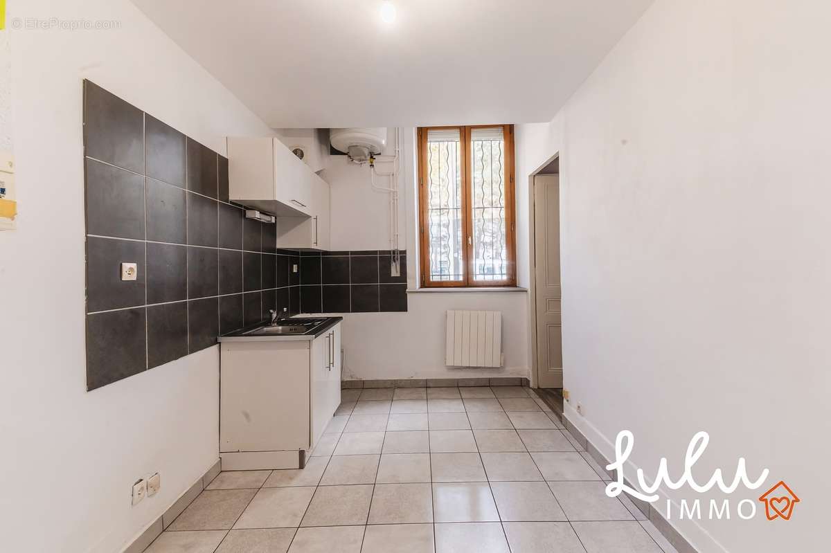 T1 bis de 28m2 avec mezzanine. - photo 5