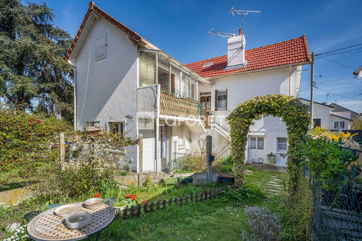 Maison à CONFLANS-SAINTE-HONORINE