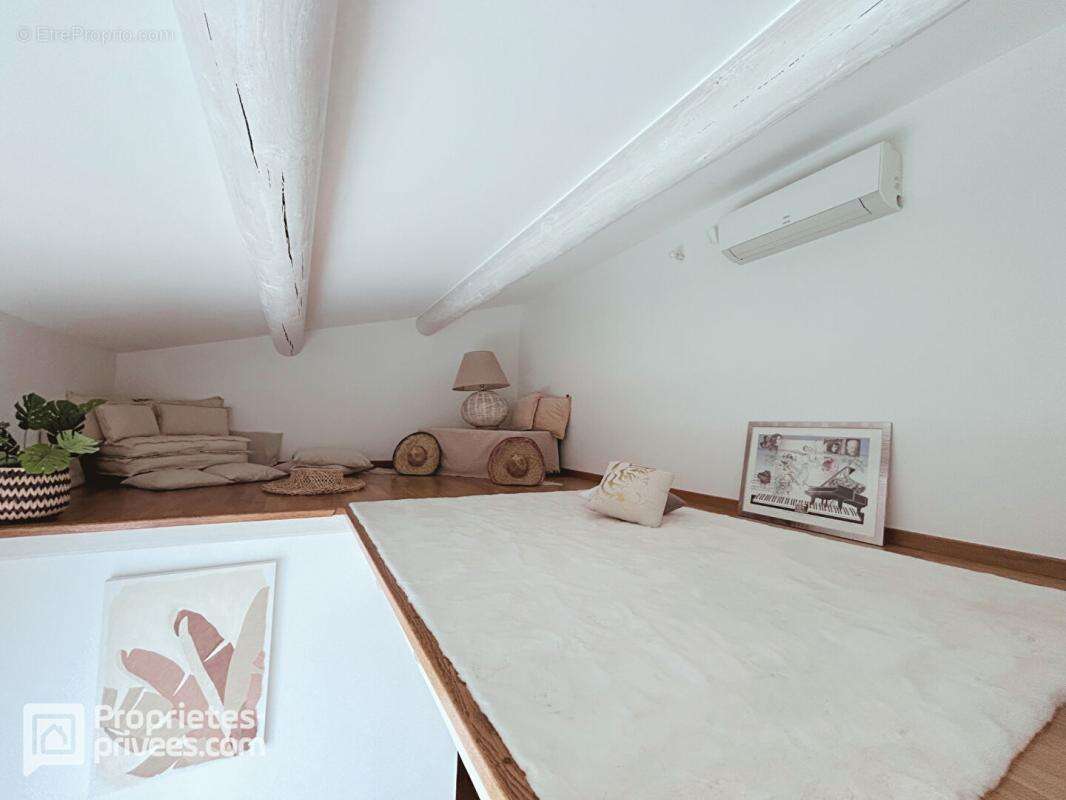 Maison à PERNES-LES-FONTAINES