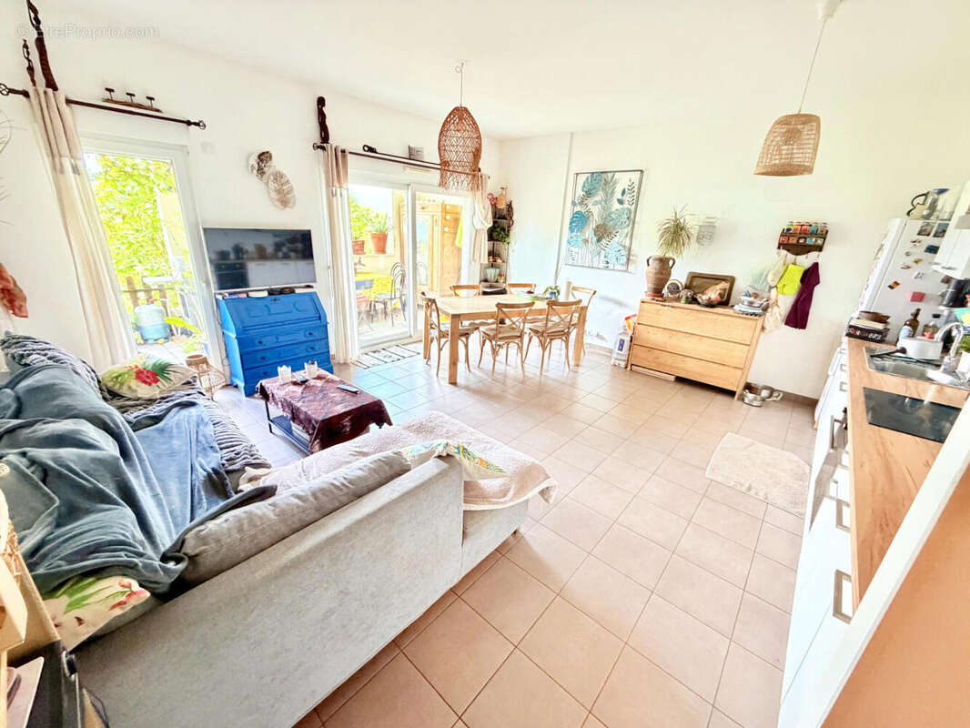 salon (5) - Appartement à SAINT-JULIEN-EN-GENEVOIS