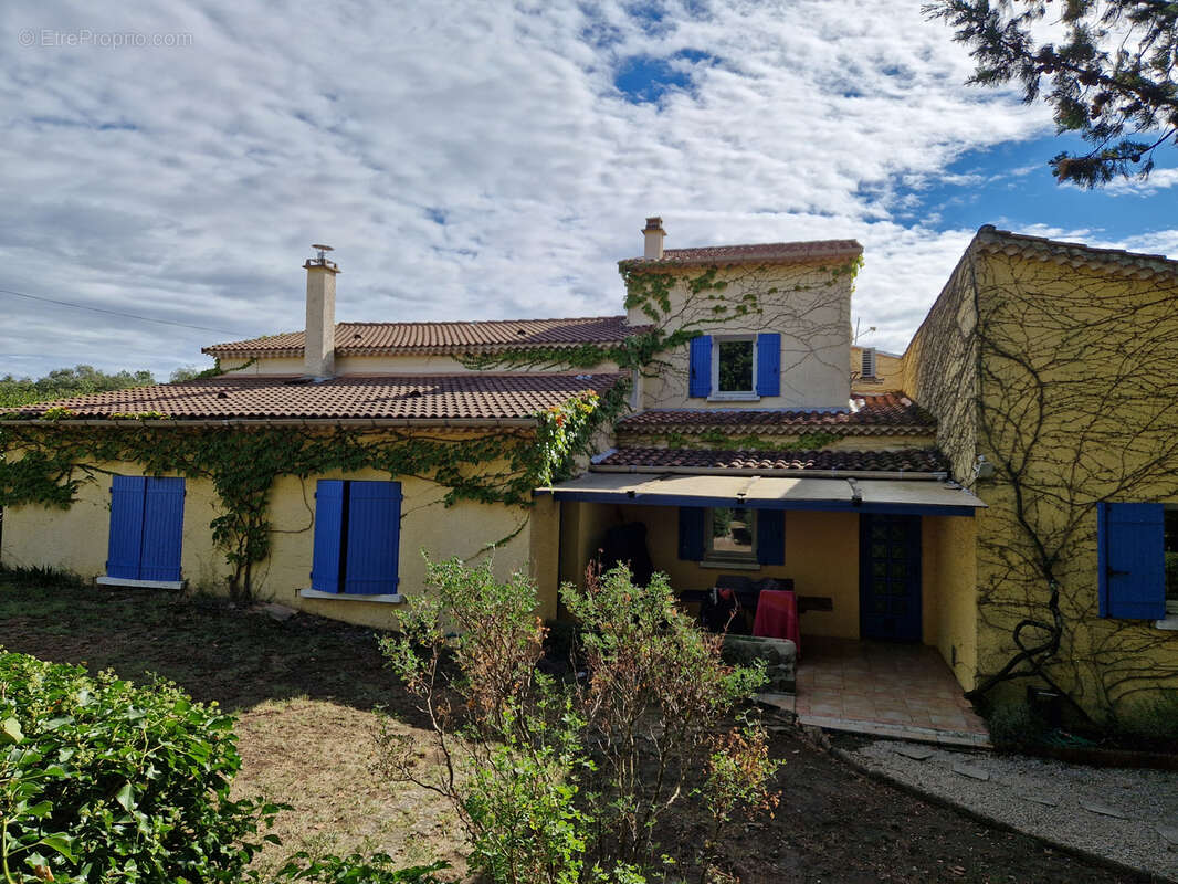 Maison à SAINT-JEAN-DU-PIN