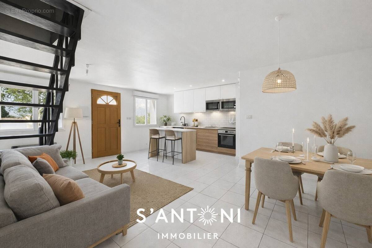 Maison à BALARUC-LE-VIEUX