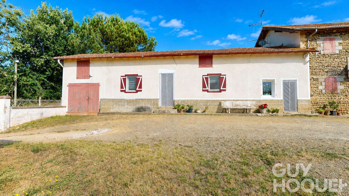 Maison à HAGETMAU