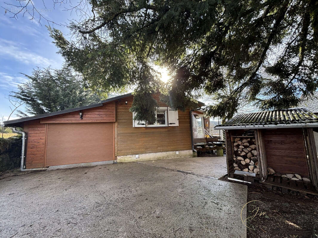 Maison à SAINT-SAUVEUR-CAMPRIEU