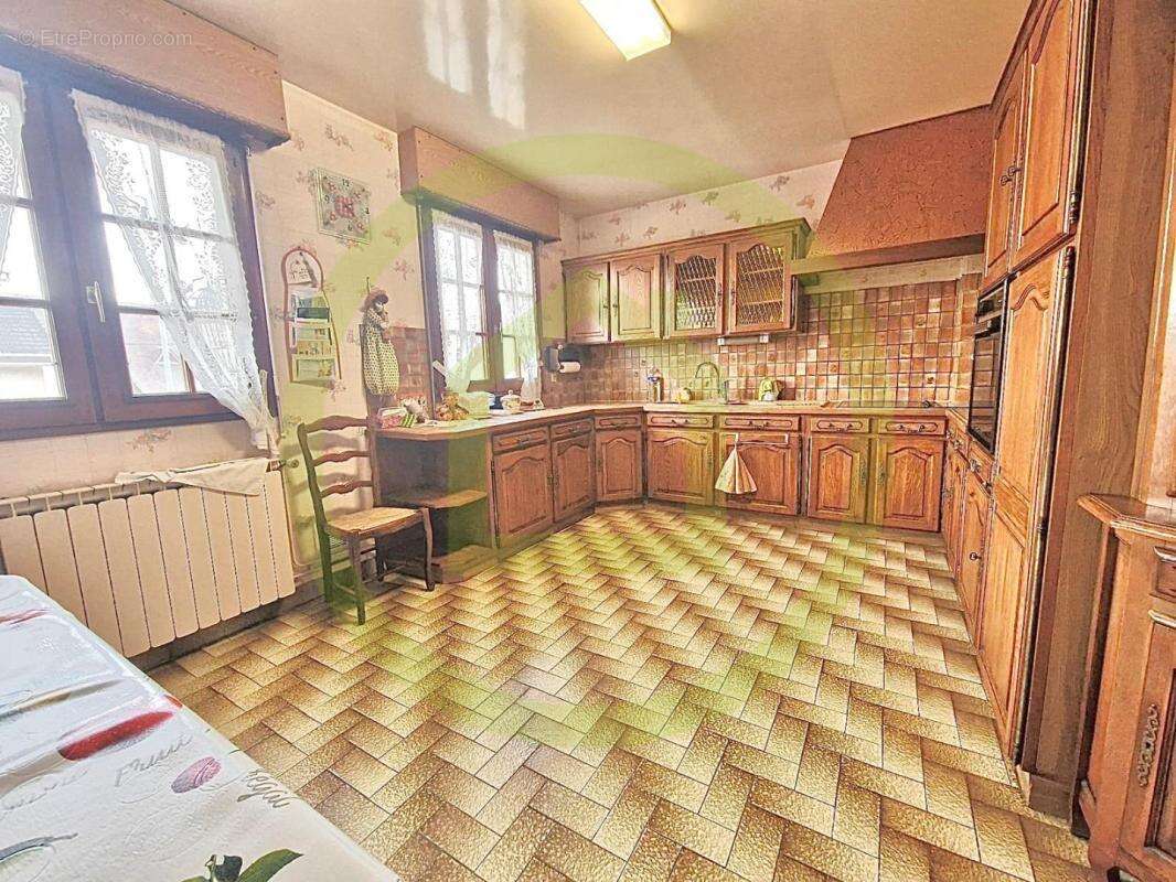 Maison à PONTAULT-COMBAULT