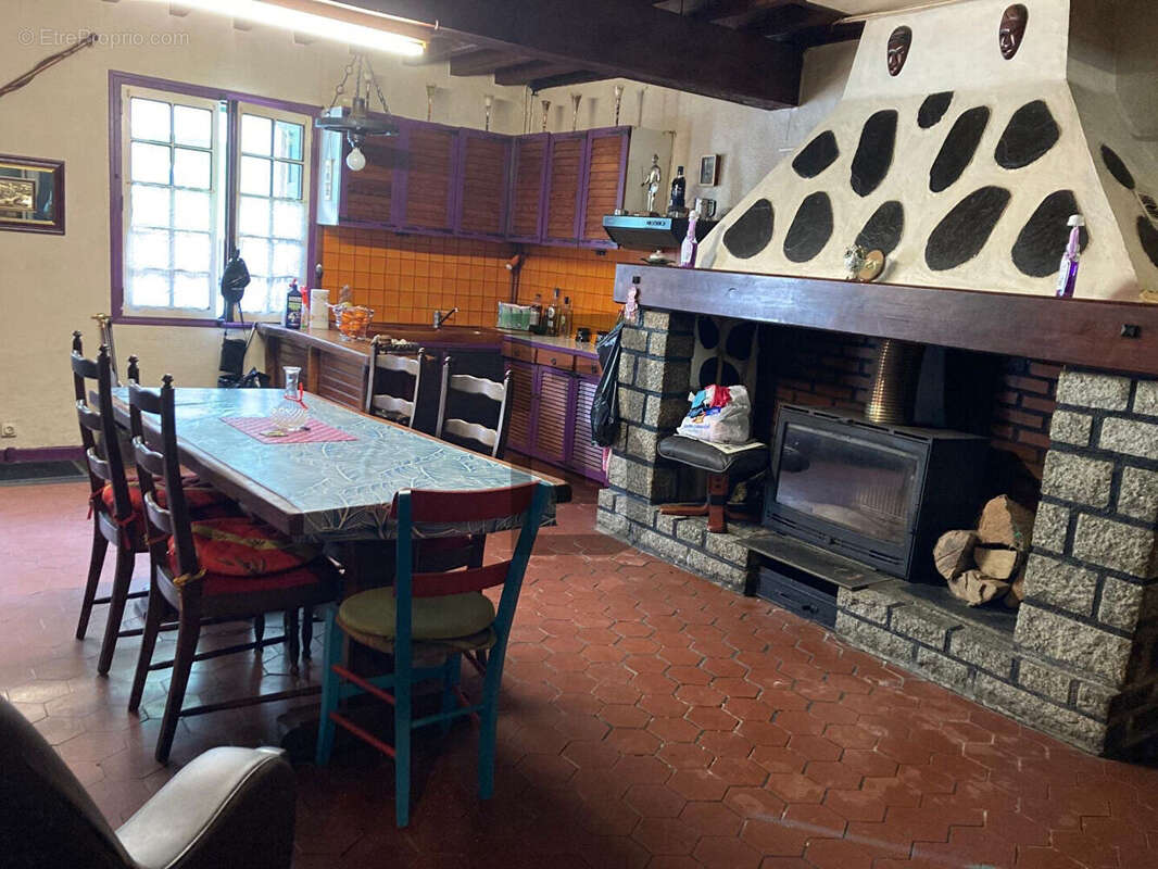 Maison à AXAT