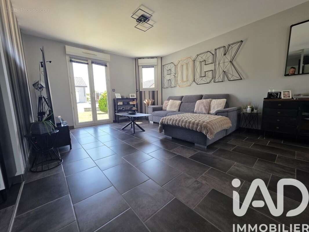 Maison 151 m² à Xermamenil  - photo 5
