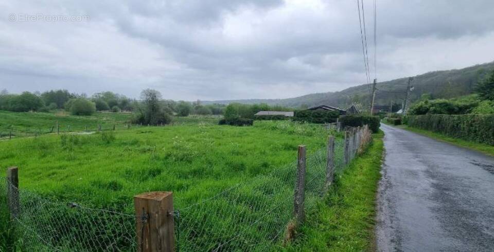 Terrain à MARAIS-VERNIER