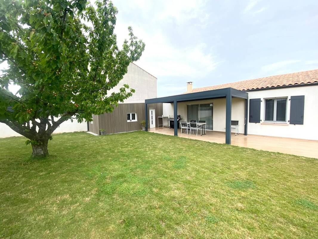 Photo 1 - Maison à PUILBOREAU